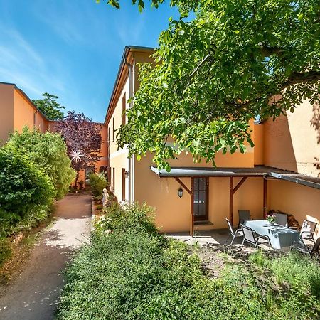 Idyllisches Haus Mitten In Berlin Exterior foto